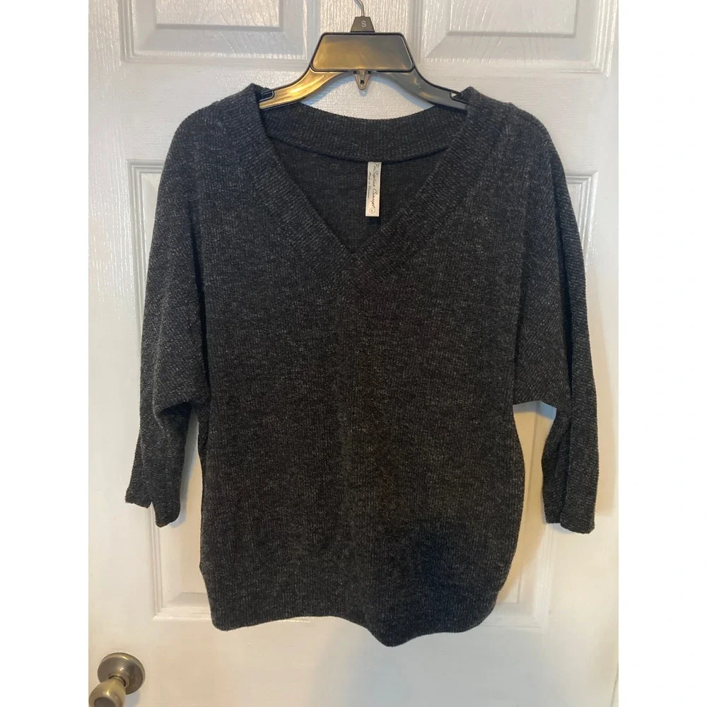 Per Sption Concept‎ Dark Gray V Neck Dolman Sleeve Sweater Size L